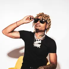 收听 1900 Astro、观看音乐视频、阅读小传、查看巡演日期等 ！