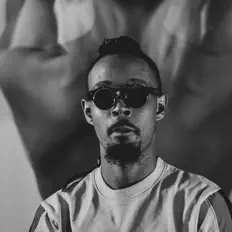 收听 Hippie Weirdo、观看音乐视频、阅读小传、查看巡演日期等 ！