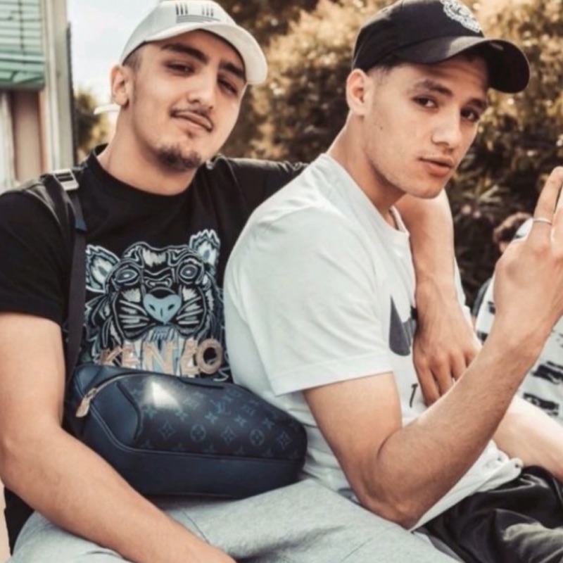 El moradddd - LECHE (PARODIA BOBBY)