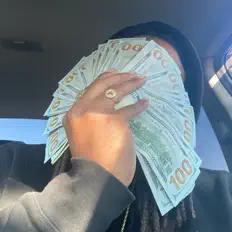 Hör dir K.A.P. J an, schau dir Musikvideos an, lies die Biografie, finde Tourdaten und mehr!