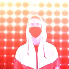 Poslechněte si interpreta Ayetom, sledujte hudební videa, přečtěte si životopis, podívejte se na data turné a další informace.