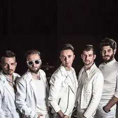 Posłuchaj wykonawcy I Maddalen's Brothers, obejrzyj teledyski, przeczytaj biografię, zobacz daty tras koncertowych i nie tylko!