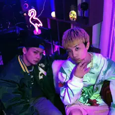 聆聽 MAVRIQ、觀看音樂影片、閱讀小傳、查看巡演日期等！