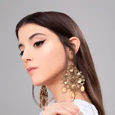Listen to Greta Zuccoli, watch music videos, read bio, see tour dates & more!