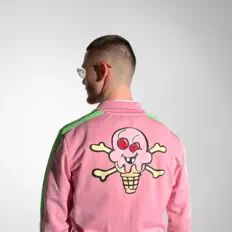 MichelMoreLife सुनें, म्यूज़िक वीडियो देखें, बायो पढ़ें, दौरे की तारीखें और बहुत कुछ देखें!