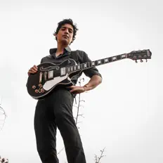 Sandro Campos: песни, клипы, биография, даты выступлений и многое другое.