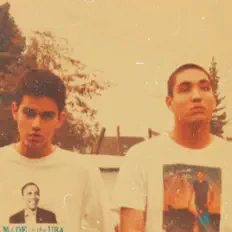 Posłuchaj wykonawcy $outh$ide, obejrzyj teledyski, przeczytaj biografię, zobacz daty tras koncertowych i nie tylko!