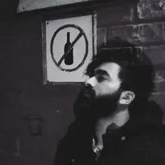 jasper을(를) 듣고, 뮤직 비디오를 보고, 약력을 읽고, 투어 일정 등을 확인하세요!