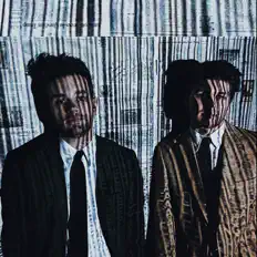 Luister naar Lowercase People, bekijk muziekvideo's, lees de bio, bekijk de tourdata, en meer!