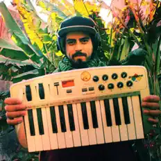 收听 Ramadub、观看音乐视频、阅读小传、查看巡演日期等 ！