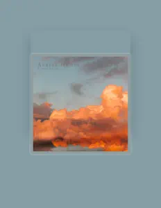 Escucha a Lowly Lilac, mira vídeos musicales, lee la biografía, consulta fechas de giras y mucho más.