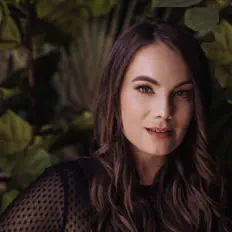 Poslechněte si interpreta Jessica Freedman, sledujte hudební videa, přečtěte si životopis, podívejte se na data turné a další informace.