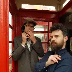 Cigarillo सुनें, म्यूज़िक वीडियो देखें, बायो पढ़ें, दौरे की तारीखें और बहुत कुछ देखें!