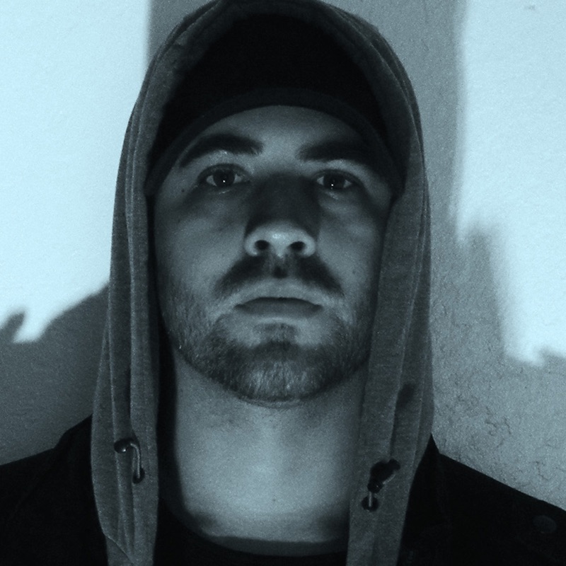 Song - Don't Push Me (feat. Endless) - D.J.J