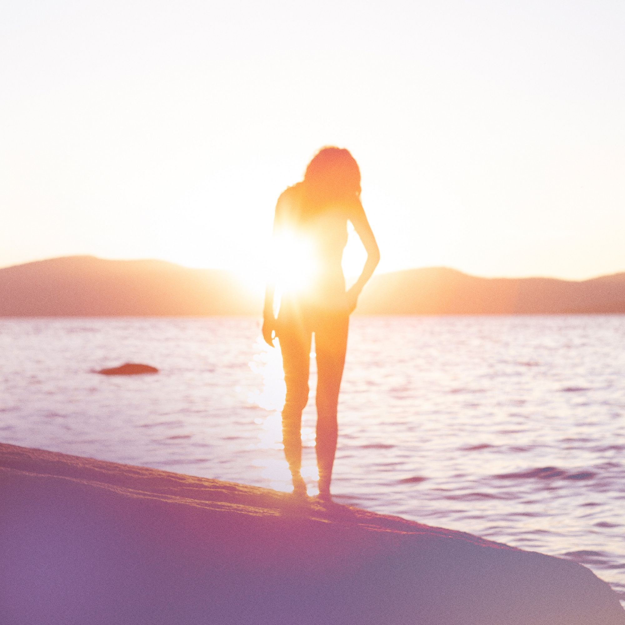 Rhye - Helpless - Single