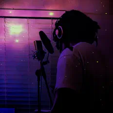 Ouve H2O, vê vídeos de música, lê a biografia, vê as datas da digressão e muito mais!