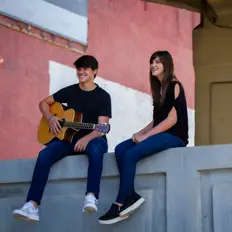 Ouça Ethan & Charlie G, assista a videoclipes, leia a biografia, veja as datas das turnês e mais!