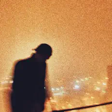 收听 Tenal、观看音乐视频、阅读小传、查看巡演日期等 ！