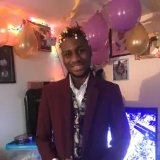 Escucha a Lil B3nji, mira videos musicales, lee su biografía, consulta las fechas de las gira y más.