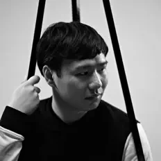 Dengarkan Haloweak, tonton video musik, baca bio, lihat tanggal tur & lainnya!