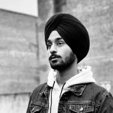 Écoutez Amrit Pamal, regardez des vidéoclips, lisez la biographie, consultez les dates de tournée et plus encore !