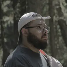 MND Squid을(를) 듣고, 뮤직 비디오를 보고, 약력을 읽고, 투어 일정 등을 확인하세요!