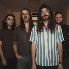 Dengarkan Lo and Behold, tonton video musik, baca bio, lihat tanggal tur & lainnya!