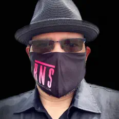 MC Andrew Love dinle, müzik videolarını izle, biyografisini oku, tur tarihlerini ve daha fazlasını gör!