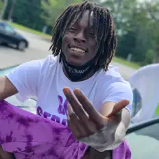 Ascolta Kvng Bands, guarda video musicali, leggi la biografia, vedi le date del tour & altro!