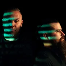 Dengarkan Black Fuse, tonton video musik, baca bio, lihat tanggal tur & lainnya!