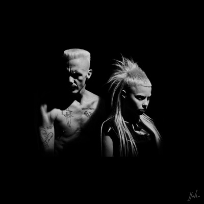 Dis Iz Why I'm Hot (Remix) - Single