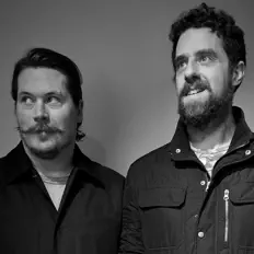 Escucha a Seaward & Thunberg, mira videos musicales, lee su biografía, consulta las fechas de las gira y más.