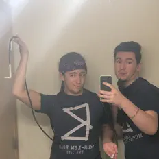 Écoutez Mur-Len Road, regardez des vidéoclips, lisez la biographie, consultez les dates de tournée et plus encore !