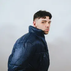 Marty Valentine을(를) 듣고, 뮤직 비디오를 보고, 약력을 읽고, 투어 일정 등을 확인하세요!