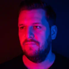 Listen to Max Bering, watch music videos, read bio, see tour dates & more!