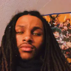 Escucha a Myallo, mira videos musicales, lee su biografía, consulta las fechas de las gira y más.