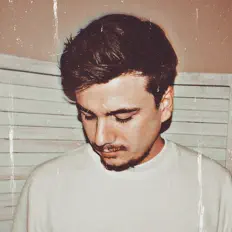 James Johnson सुनें, म्यूज़िक वीडियो देखें, बायो पढ़ें, दौरे की तारीखें और बहुत कुछ देखें!