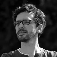 Ascolta Papa Tout Gris, guarda video musicali, leggi la biografia, vedi le date del tour & altro!