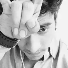 Escucha a M Ja CK, mira vídeos musicales, lee la biografía, consulta fechas de giras y mucho más.