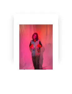 Shamwow Flashcowを聴いたり、ミュージックビデオを鑑賞したり、経歴やツアー日程などを確認したりしましょう！