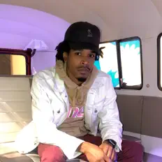 收听 Danny B、观看音乐视频、阅读小传、查看巡演日期等 ！
