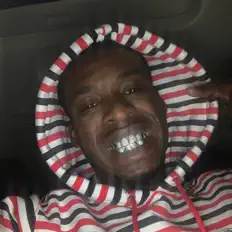 Tupac Shaquille Onealを聴いたり、ミュージックビデオを鑑賞したり、経歴やツアー日程などを確認したりしましょう！