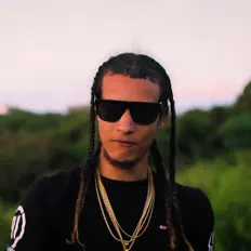 聆聽 NoMannerz、觀看音樂影片、閱讀小傳、查看巡演日期等！
