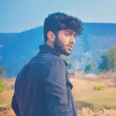 Ascolta KRATZ, guarda video musicali, leggi la biografia, vedi le date del tour & altro!