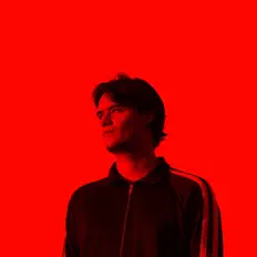 Bosum: песни, клипы, биография, даты выступлений и многое другое.