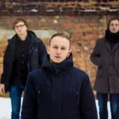 Listen to Lis, watch music videos, read bio, see tour dates & more!