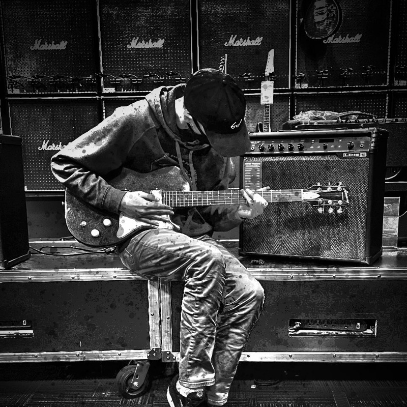 Max Riser - Ladyfingers Lofi