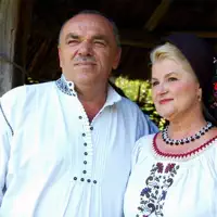 De-As Avea Aripi Ca Soimii — Valeria si Traian Ilea