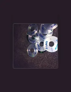 聆聽 aquashade、觀看音樂影片、閱讀小傳、查看巡演日期等！