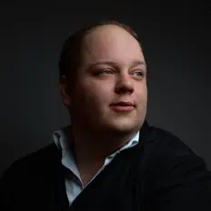 Listen to Niels Korsuize, watch music videos, read bio, see tour dates & more!